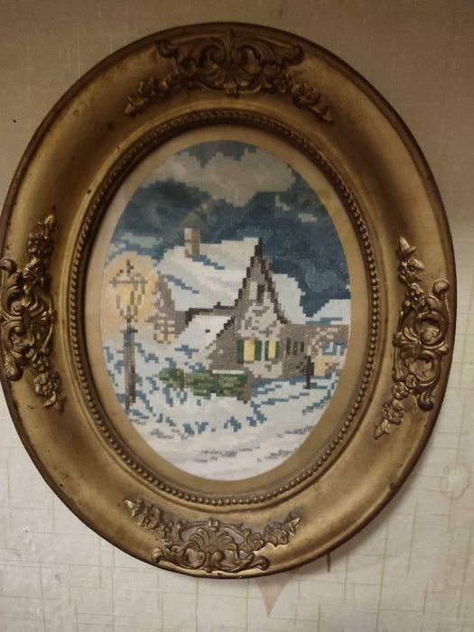 Продавам гоблени - 3 броя и африкански маски