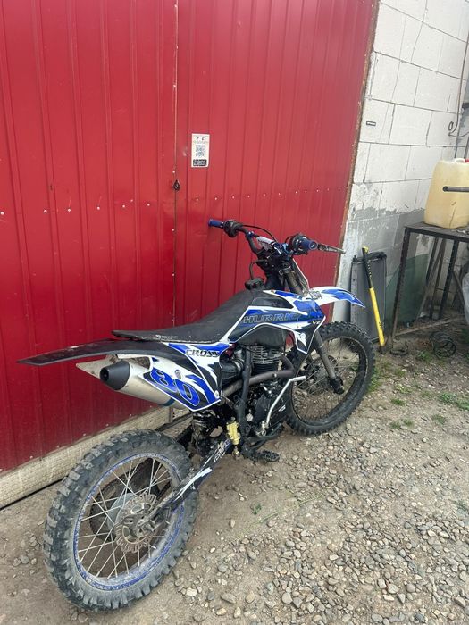 Cross Hurricane 250cc