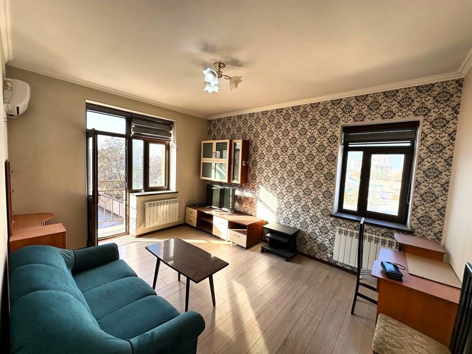 Сдается 2 ком Узбум. Напротив Мечети Ислом Ота. Новостройка