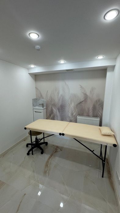 Сдается в аренду кабинет салоне красоты