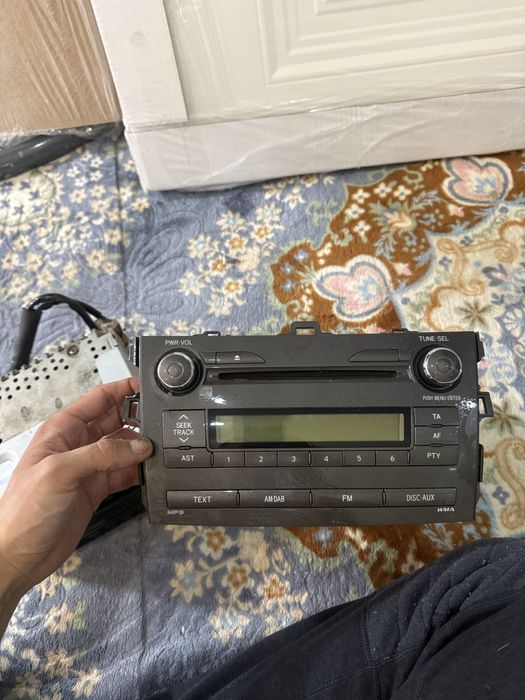 Магнитола Toyota 2 шт