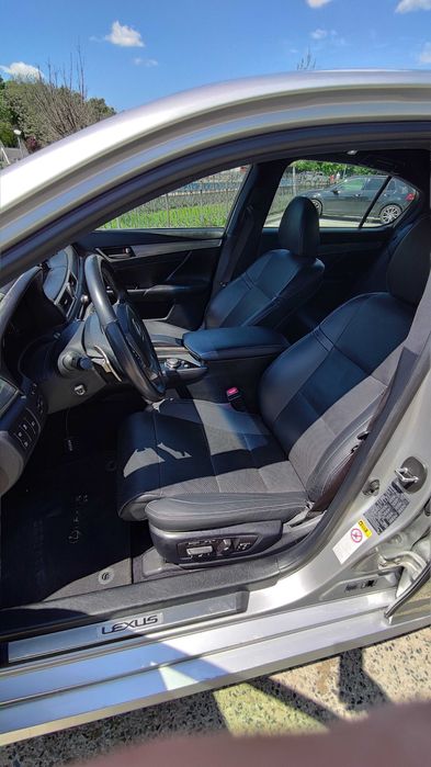 Lexus GS450h F SPORT 343cp Hibrid