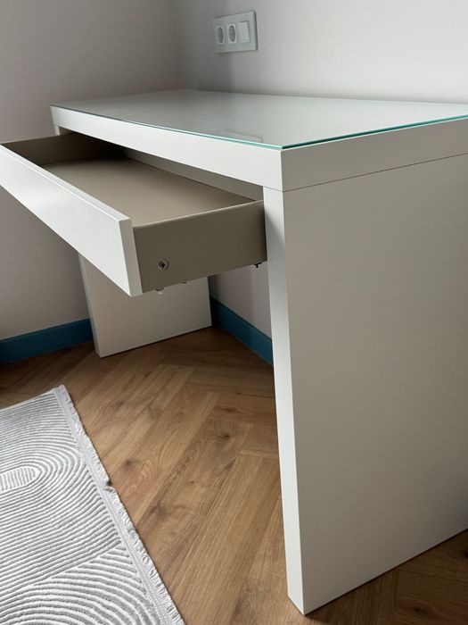 Продам стеллаж IKEA