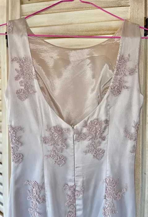 Официална дизайнерска рокля