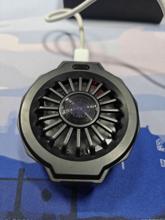 Кулер для смартфона