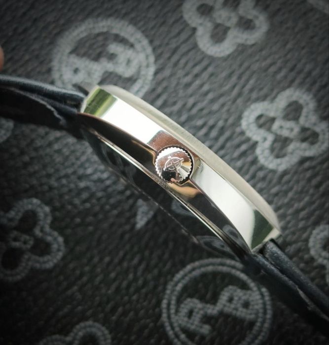 Zodiac механичен часовник