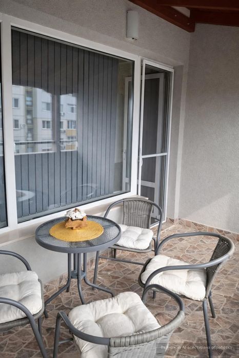 Тристаен апартамент под наем в кв. Южен