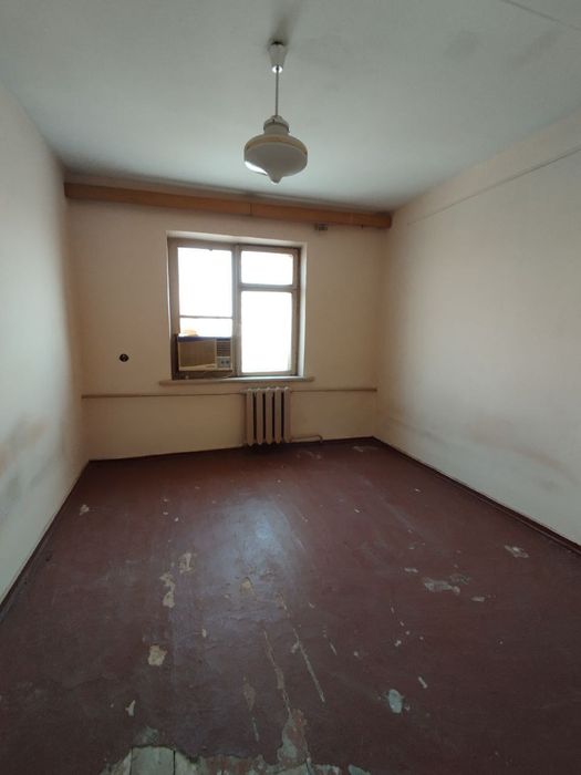 Продается Четырехкомнатная квартира Транспорт Институт