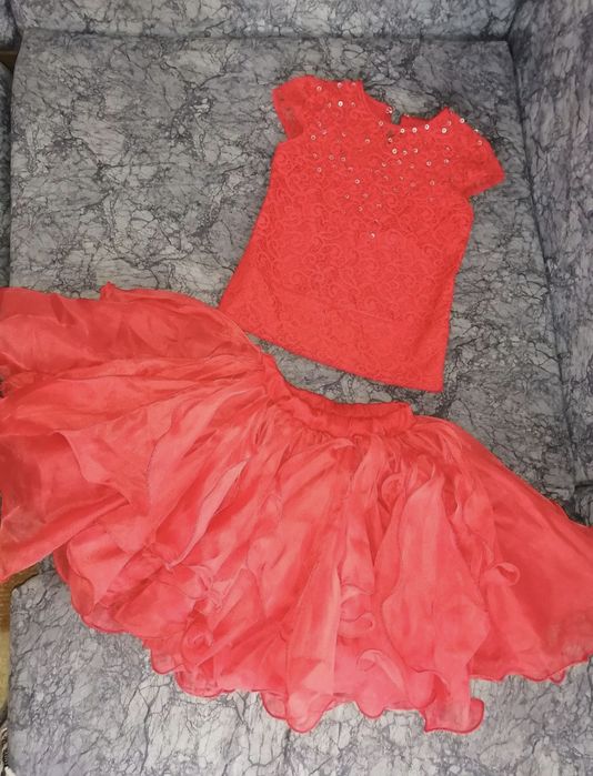 Платье . Нарядное платье