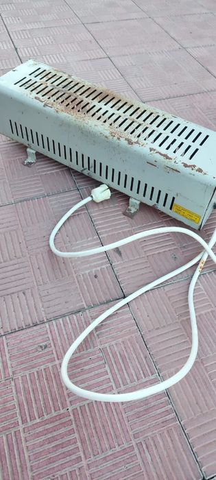 Обогреватель в отличном состоянии.