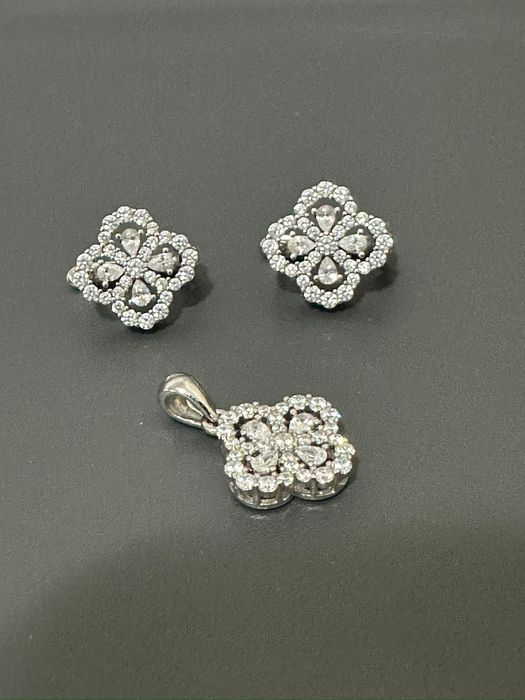 Продам набор серебро