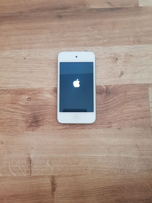 iPod 32GB работещ