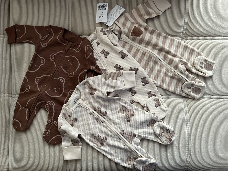 Сет от 4 бр. нови ромпърчета на Next