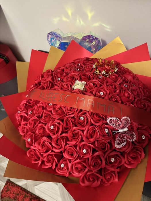 Buchete, din  trandafiri de sapun parfumati.