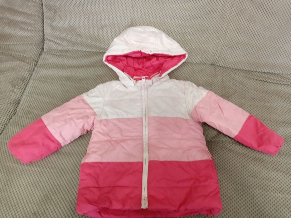 Демисизонная куртка для девочки