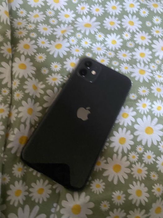 Iphone 11  продается в нормальным состояние