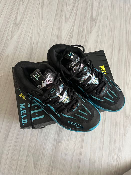 The Puma MB.03 Blue Hive