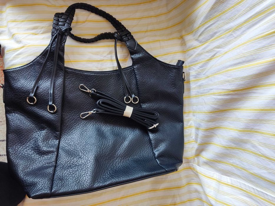 Черна дамска чанта