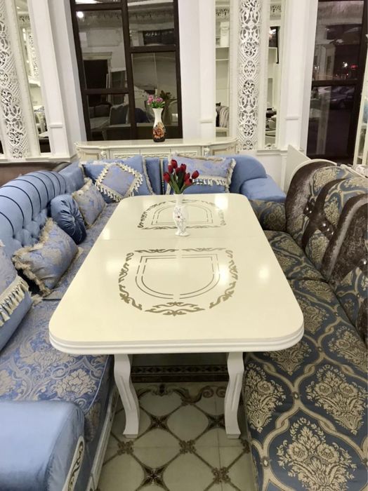 Аренда столов и стульев !