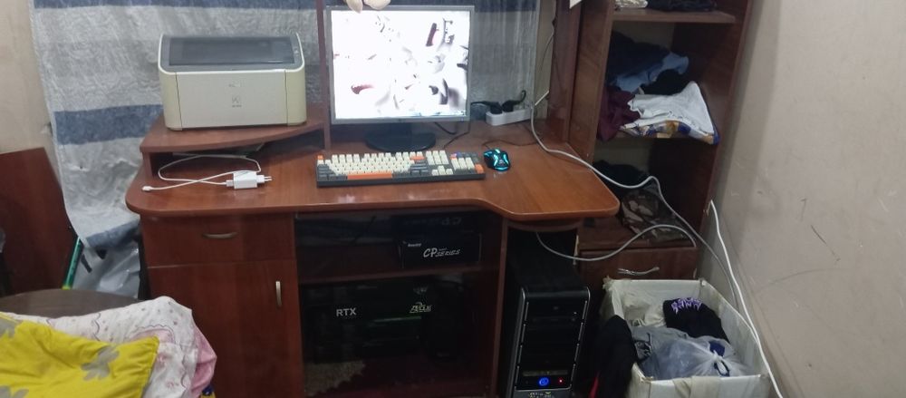 Кампютер.принтер .стол в комлекте