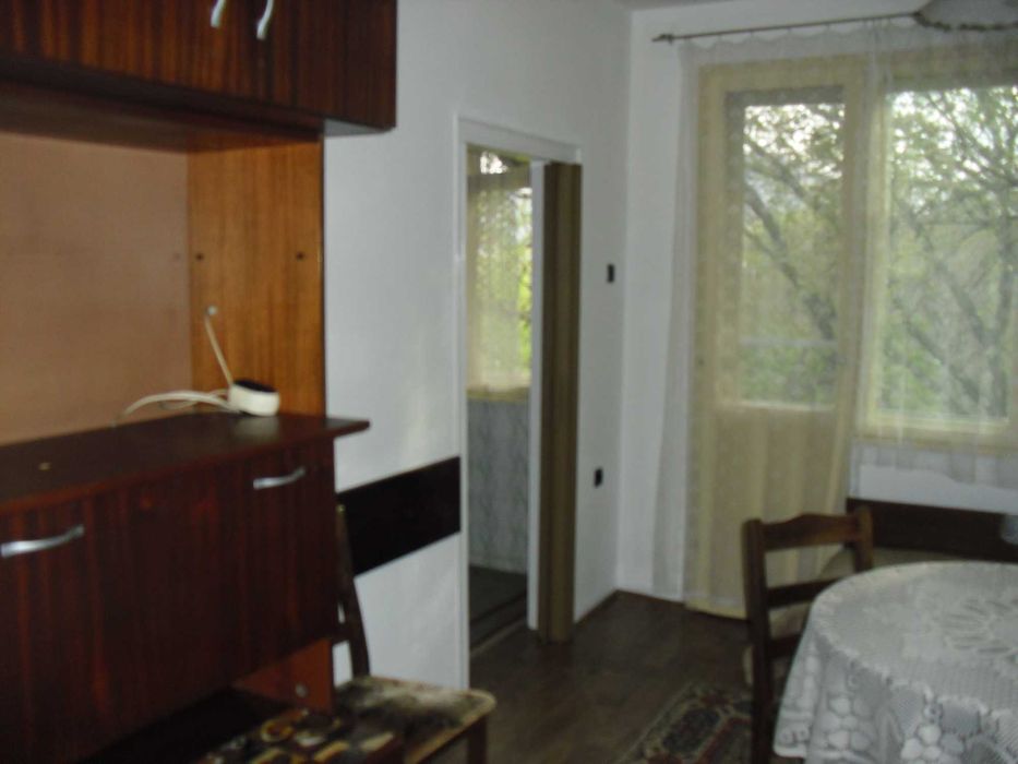 Дава се под наем Двустаен апартамент в Варна, Младост 1 - 55 кв.м за 306 € - Снимка #3