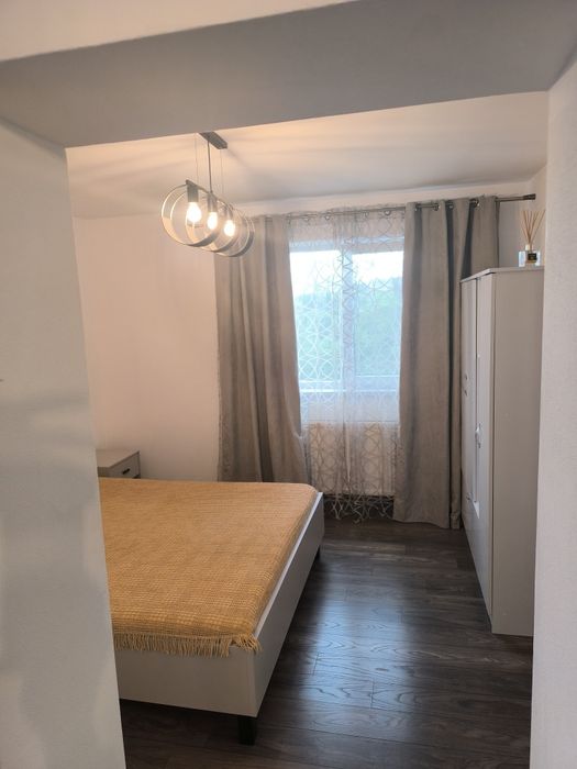 Apartament de închiriat