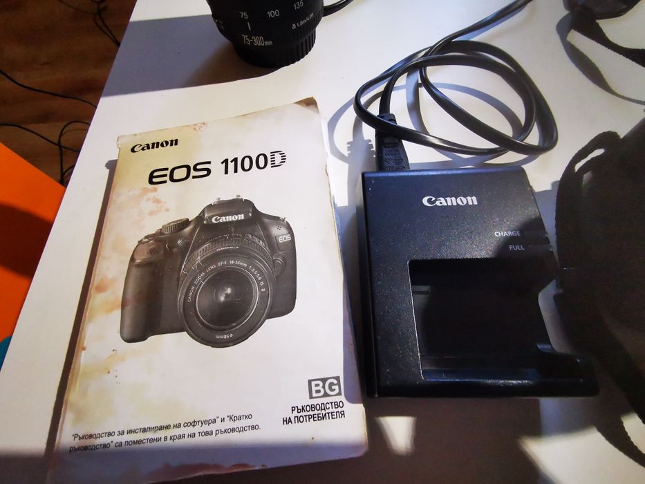 Canon 1100 D + 2 обектива