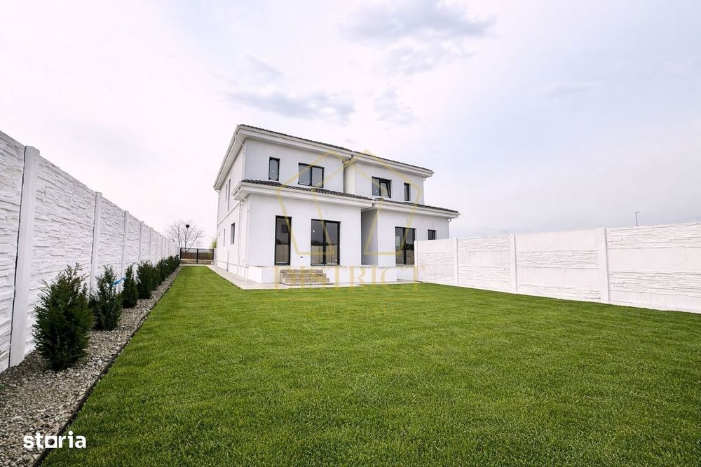 Duplex superb cu 4 camere, despărțit prin camera tehnica | Mosnita Vec