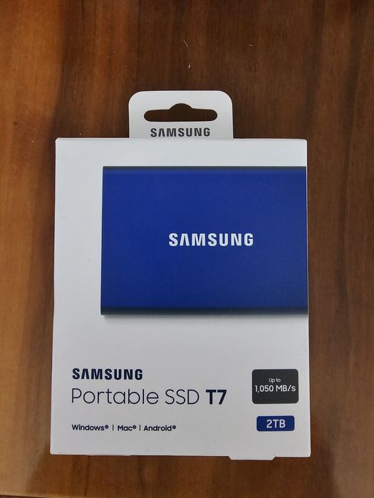 Samsung Portable SSD T7 – 2TB – USB-C – până la 1050 MB/s