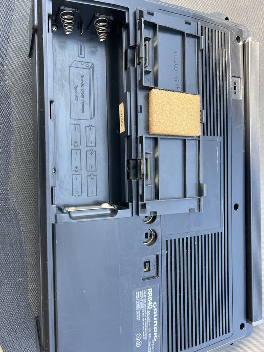 Radio casetofon grundig rr 640 Profesional