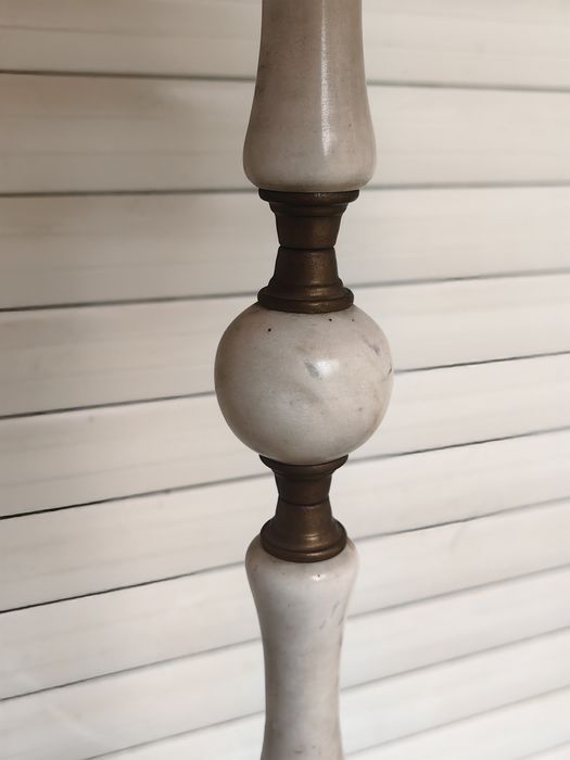 Мраморна лампа височина 147 см