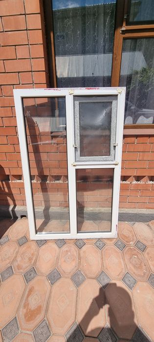 Окно пластиковое 158х100
