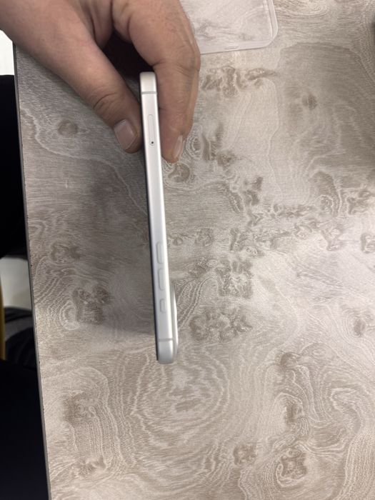 Iphone 17promax yangi srochni sotiladi