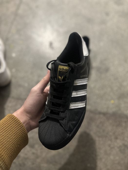 Adidas superstar marimea 44 clasici negru alb nu jordan nike air skate rock y2k