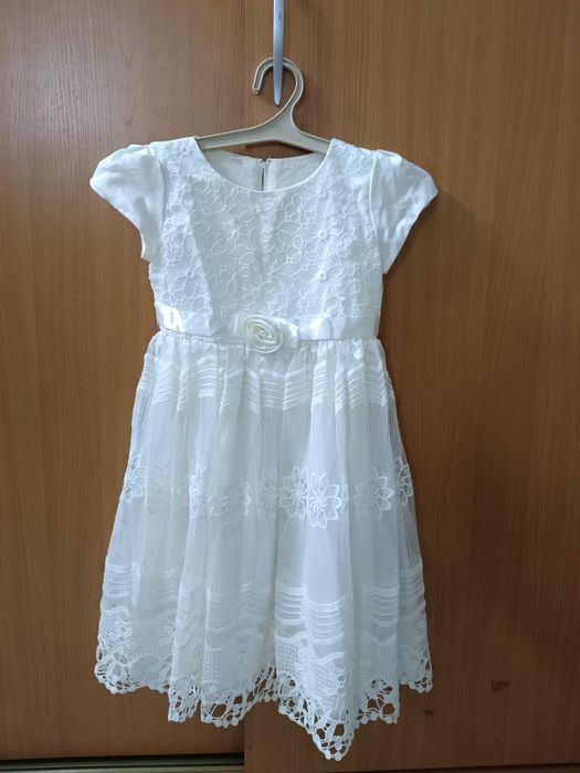 Платья для девочек на праздник