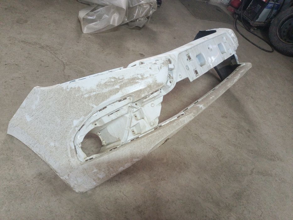 Бампер гранта фл