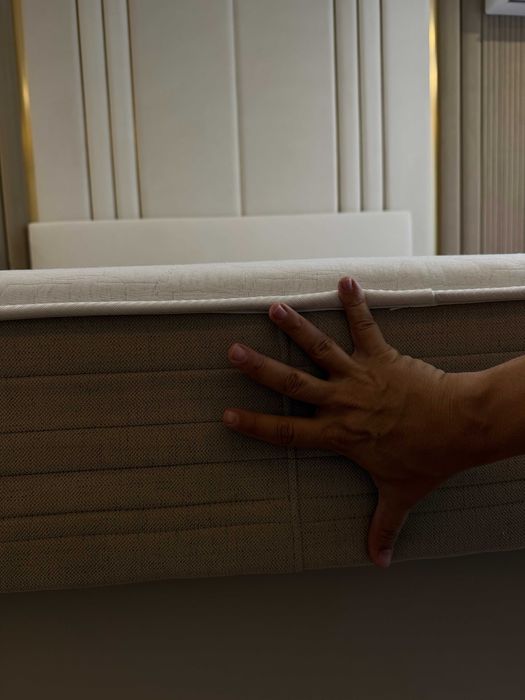 Еднолицев матрак с размер 180/200 см