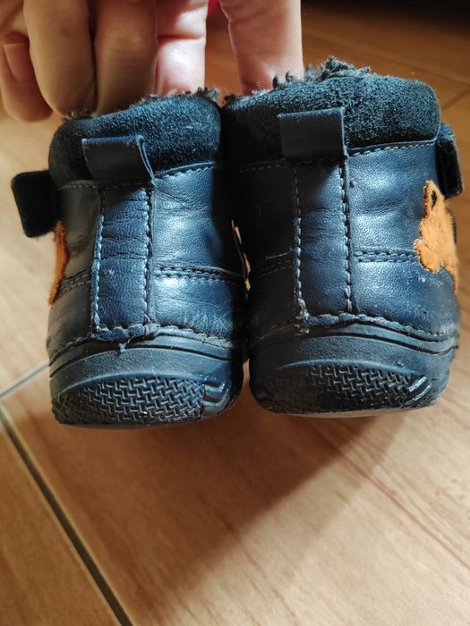 Vând ghete ddstep din piele