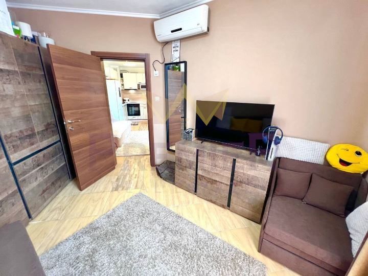 Продава се Тристаен апартамент в к.к. Слънчев бряг - 85 кв.м за 1071 €/кв.м - Снимка #1