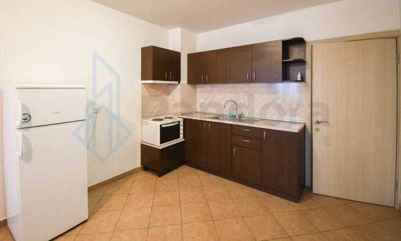 Дава се под наем Тристаен апартамент в София, Студентски град - 80 кв.м за 450 € - Снимка #2