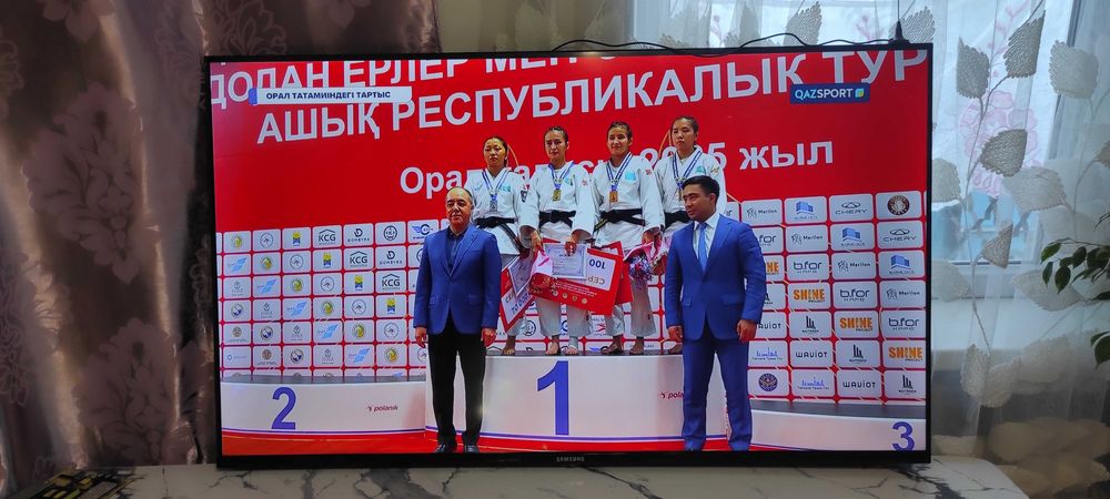 Большой TV Smart Samsung 127см.