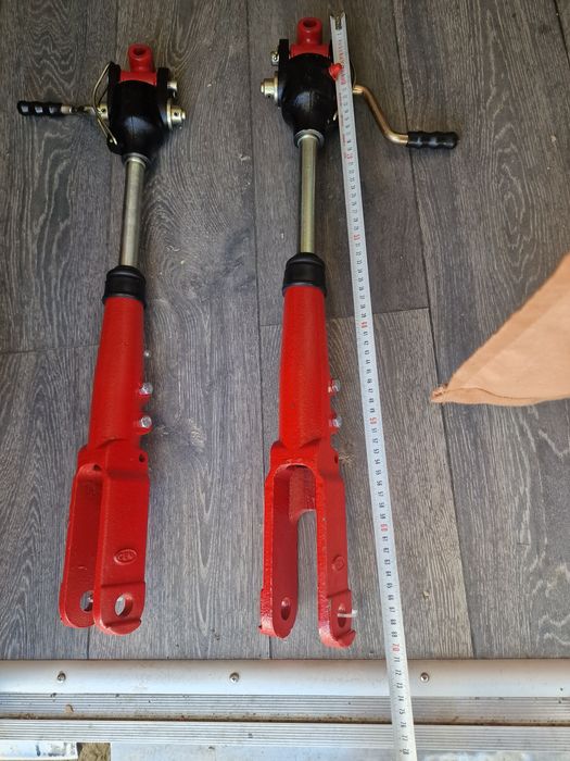 Tirant vertical tractor new holland ford massey ferguson case preț 850