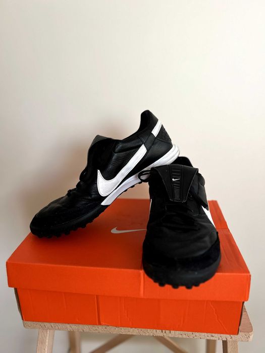 Обувки за футбол- Nike Premier III TF (стоножки)