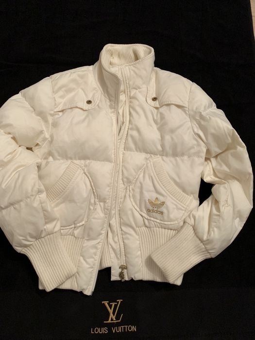 НОВО Палто с яка от сребърна лисица