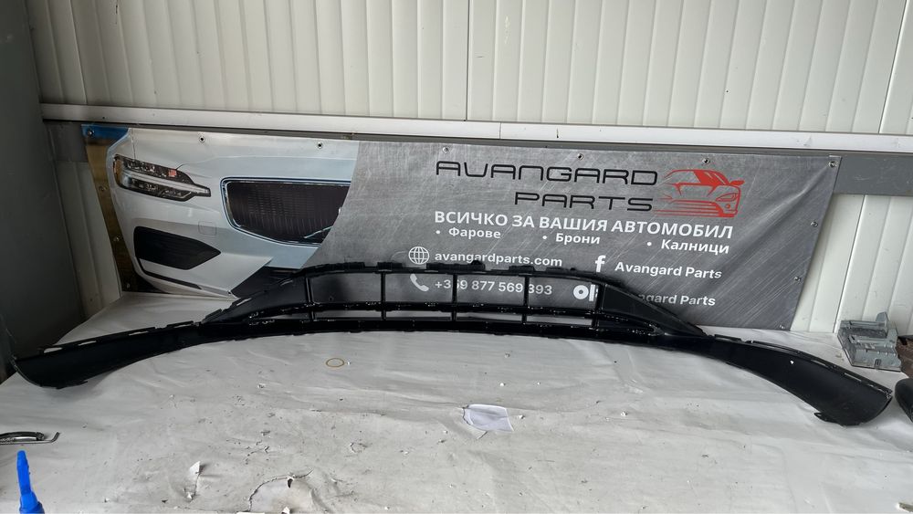 Лип Mercedes EQE V295 2022-