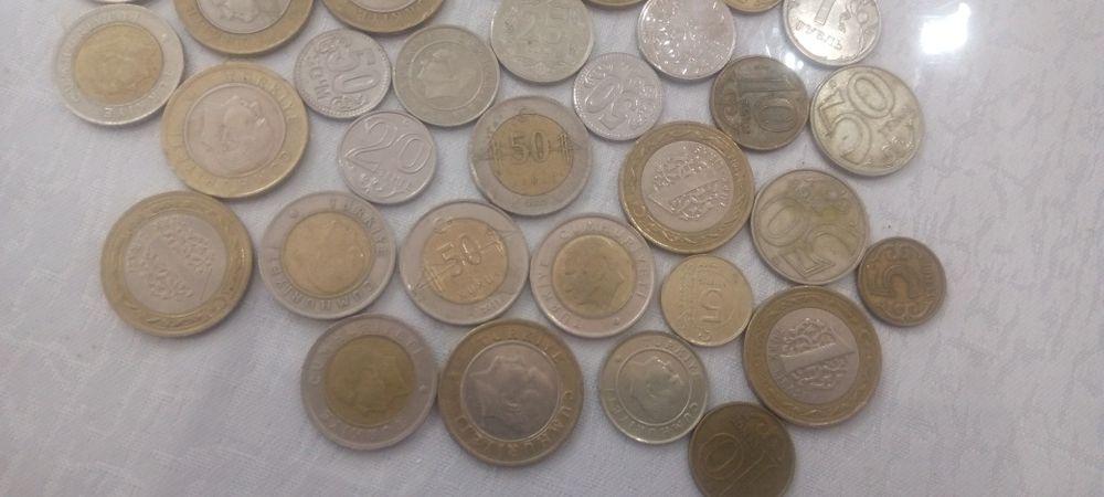 Монеты разные 36 шт