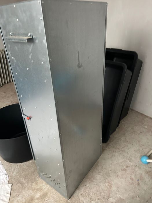 Продавам уред за успешно не на месни продукти