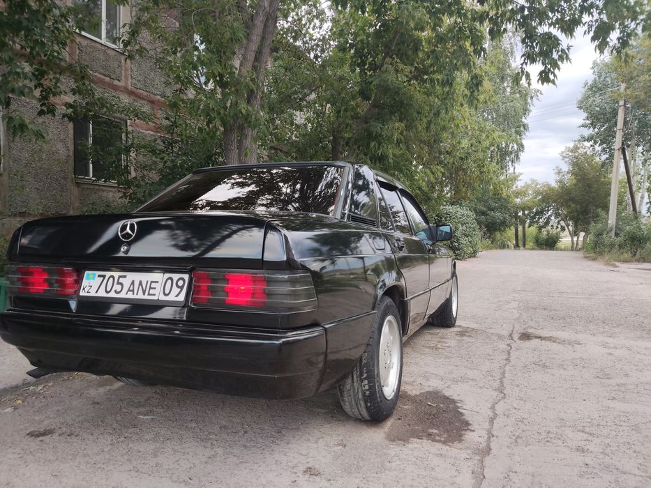 Продам Мерседес 190