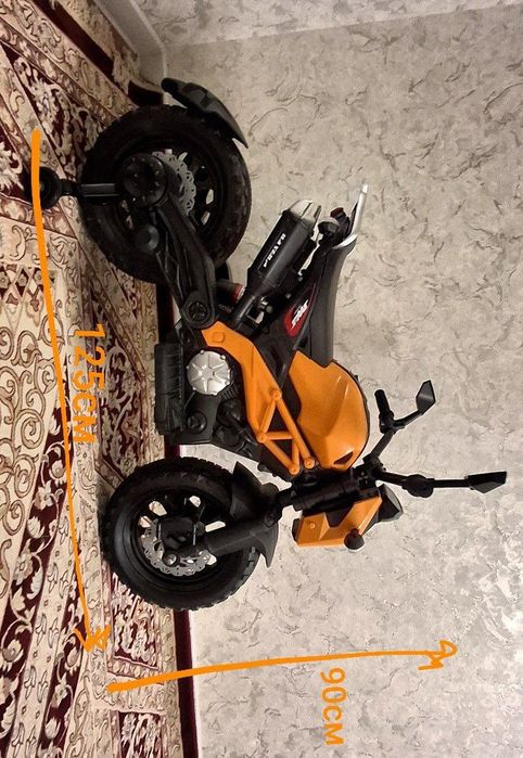 Elektron akkumulyator bilan ishlaydigan motosikl

Yoki toʻliqroq sh