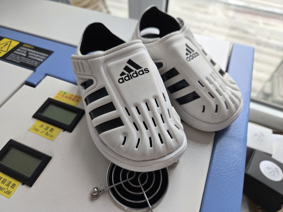 Детски сандали Adidas – удобни и практични